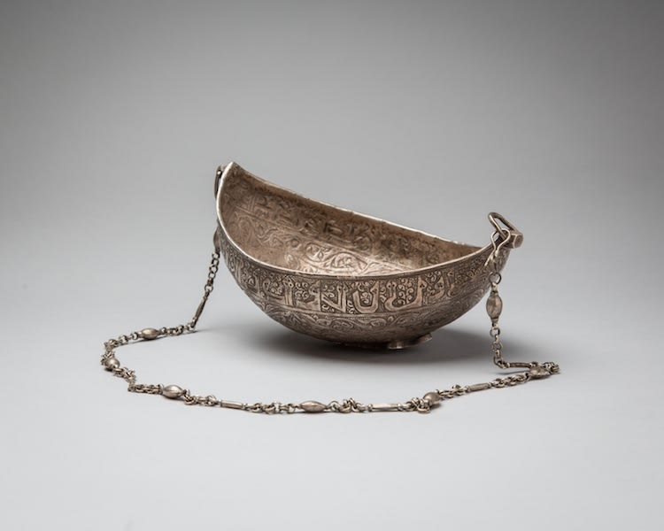 Silver finely etched Kashmiri kashkul