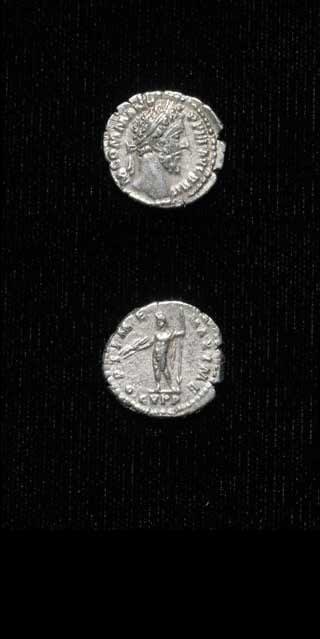 Silver Denarius of Emperor Commodus, 180 CE - 192 CE