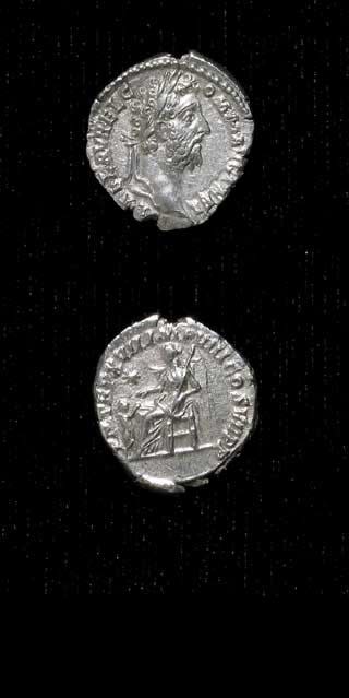 Silver Denarius of Emperor Commodus, 180 CE - 192 CE
