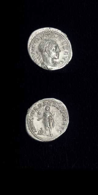 Silver Denarius of Emperor Elagabalus, 220 CE - 222 CE
