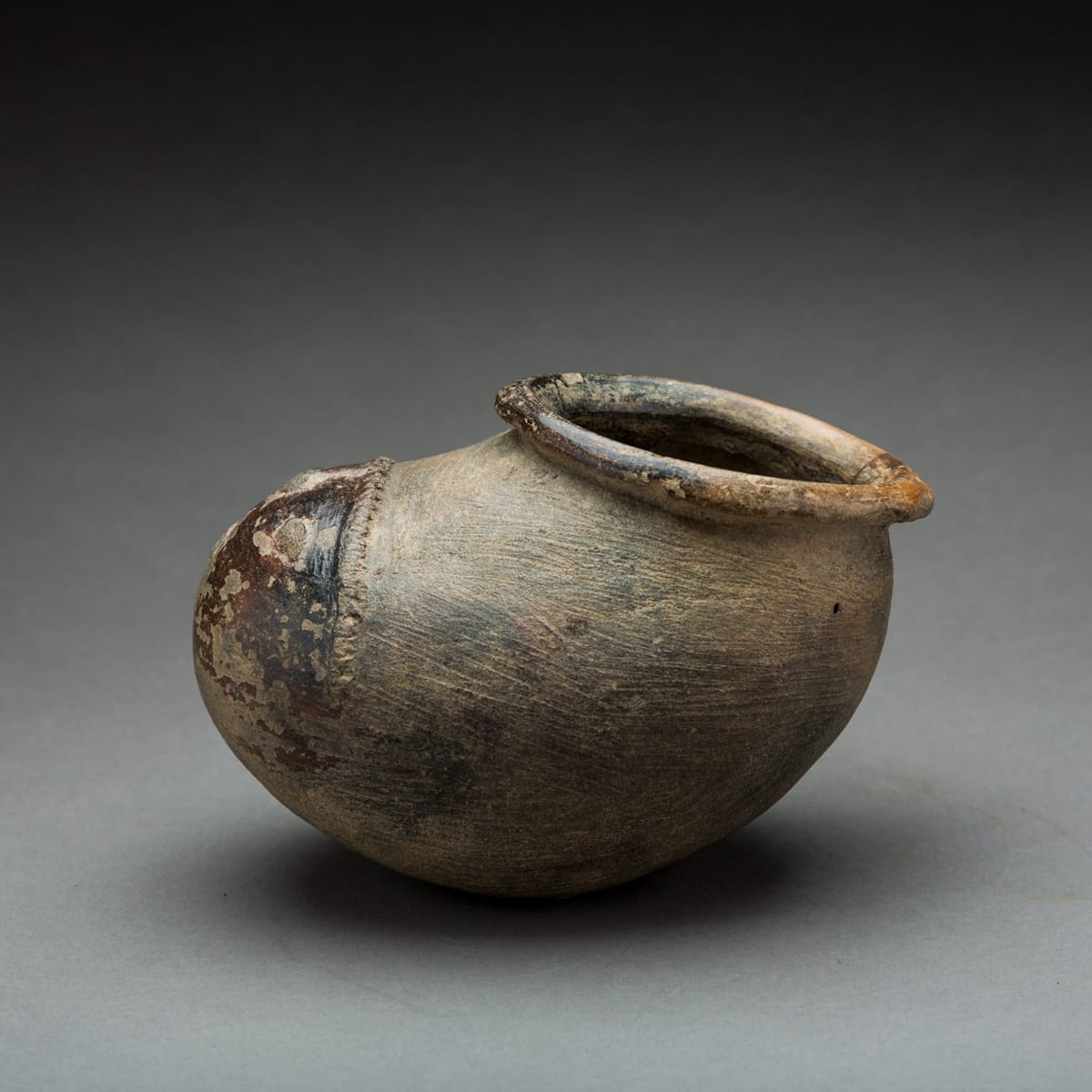 Mayan Large Terracotta Vessel, 500 CE - 900 CE