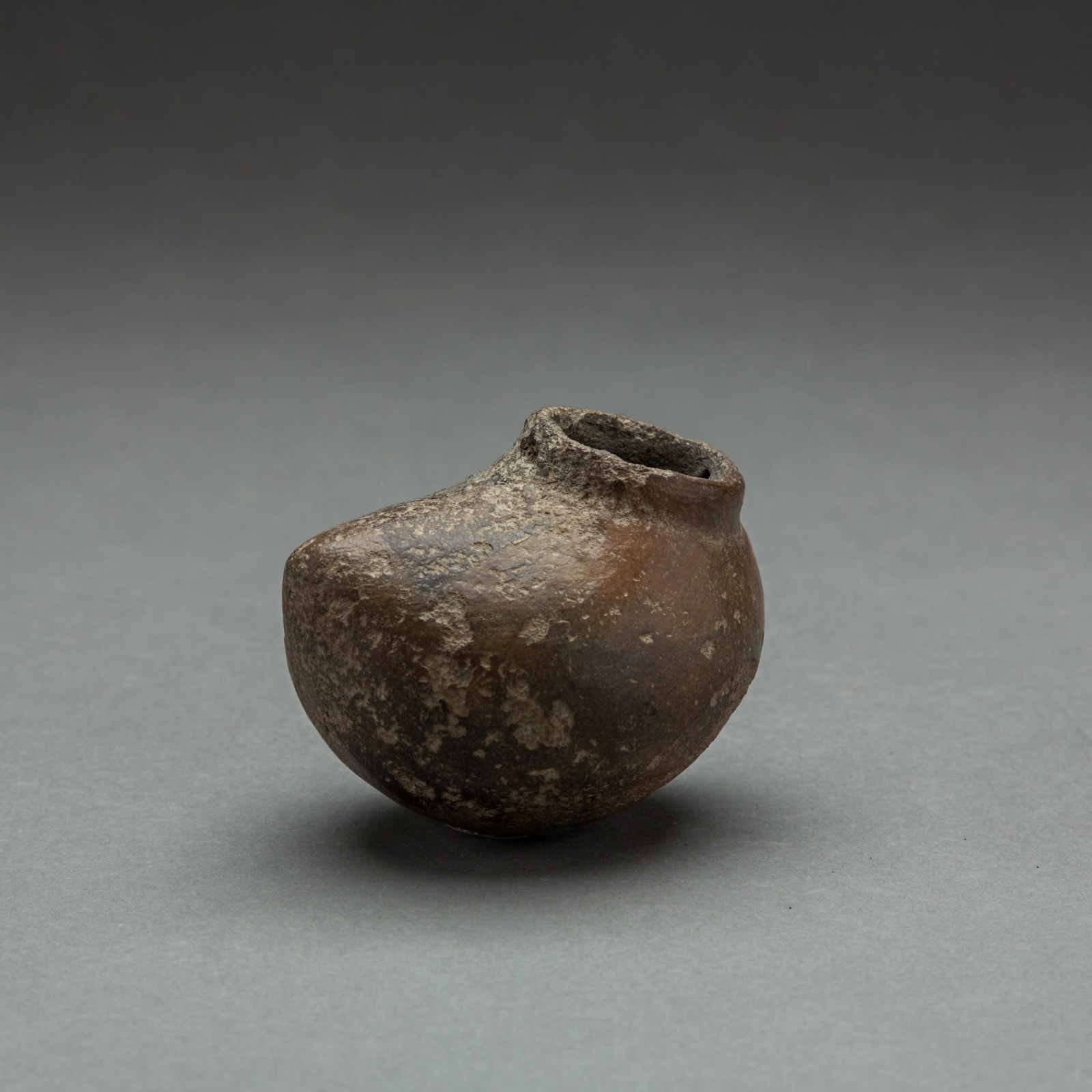 Burnished Terracotta Vessel, 500 CE - 900 CE