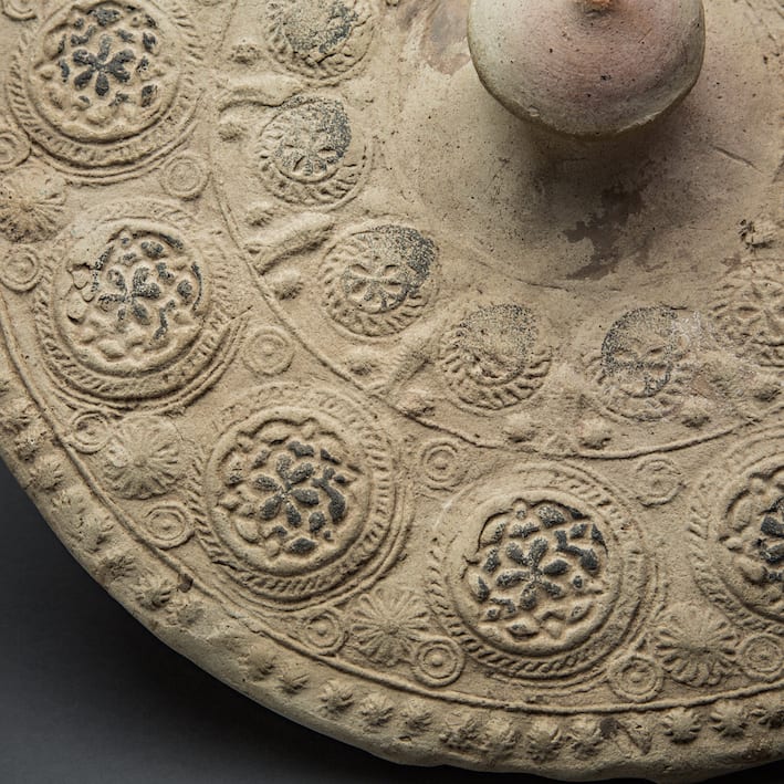 Lid with Applied and Stamped Decoration, 900 CE - 1200 CE