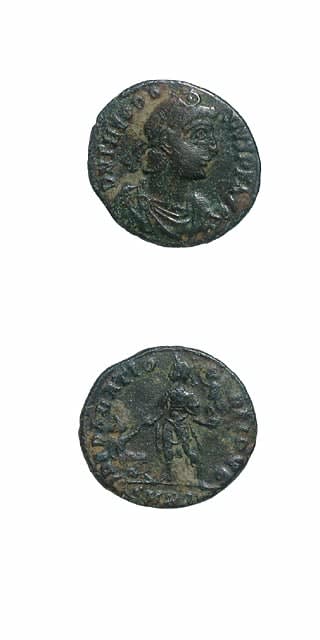 Bronze Coin of Emperor Theodosius I, 379 CE - 395 CE