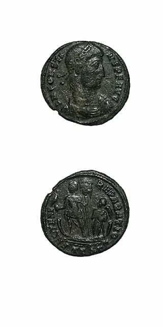 Bronze Centenionalis of Emperor Constans, 348 CE - 358 CE