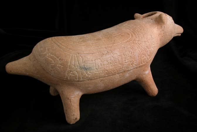 Guanacaste Vessel in the Form of an Armadillo, 300 CE - 500 CE