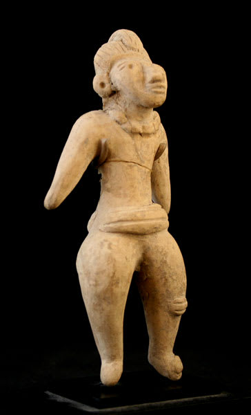 Olmecoid Terracotta Sculpture of a Ballplayer, 1150 BCE - 550 BCE