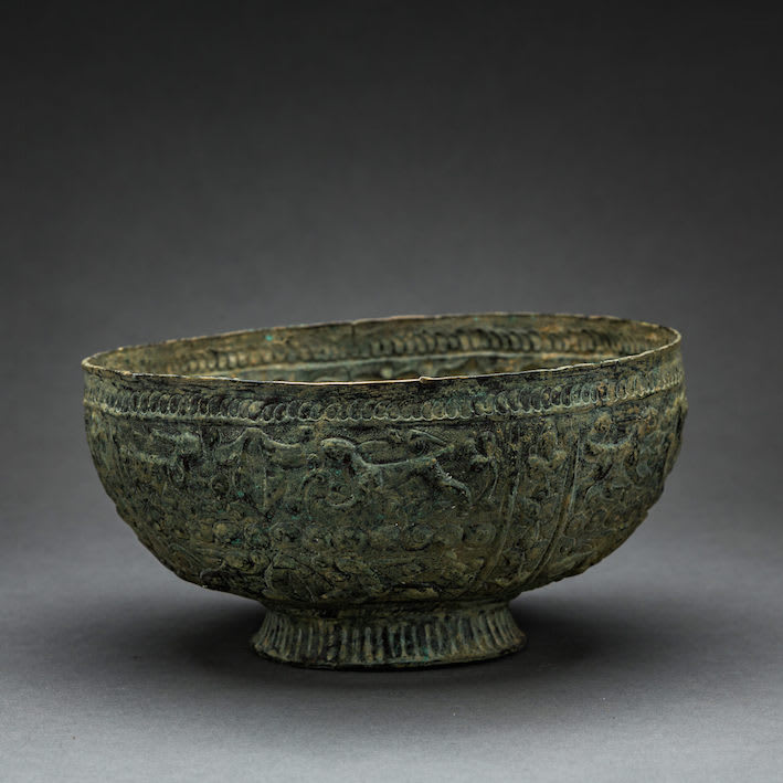 Seljuk Repoussé High-Tin Bronze Footed Bowl, 11th Century CE - 12th Century CE
