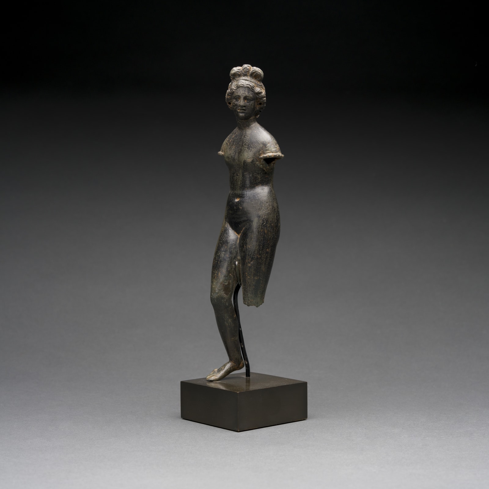 Roman Bronze Sculpture of Venus, 2nd Century CE