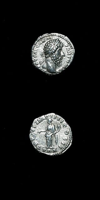 Silver Denarius of Emperor Lucius Verus, 161 CE - 169 CE