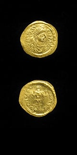 Byzantine Gold Semissis of Emperor Maurice Tiberius, 582 CE - 602 CE