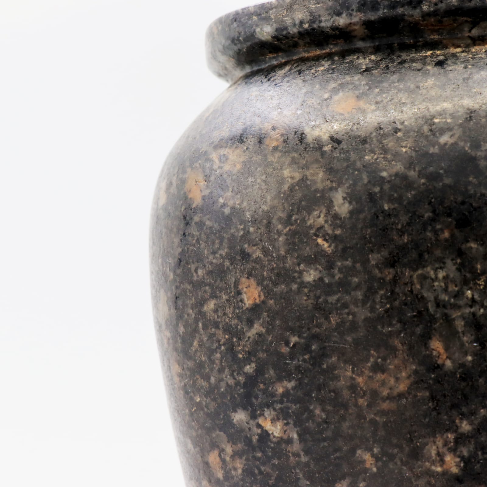 Predynastic Shoulder Vase, 3500 BCE - 2100 BCE