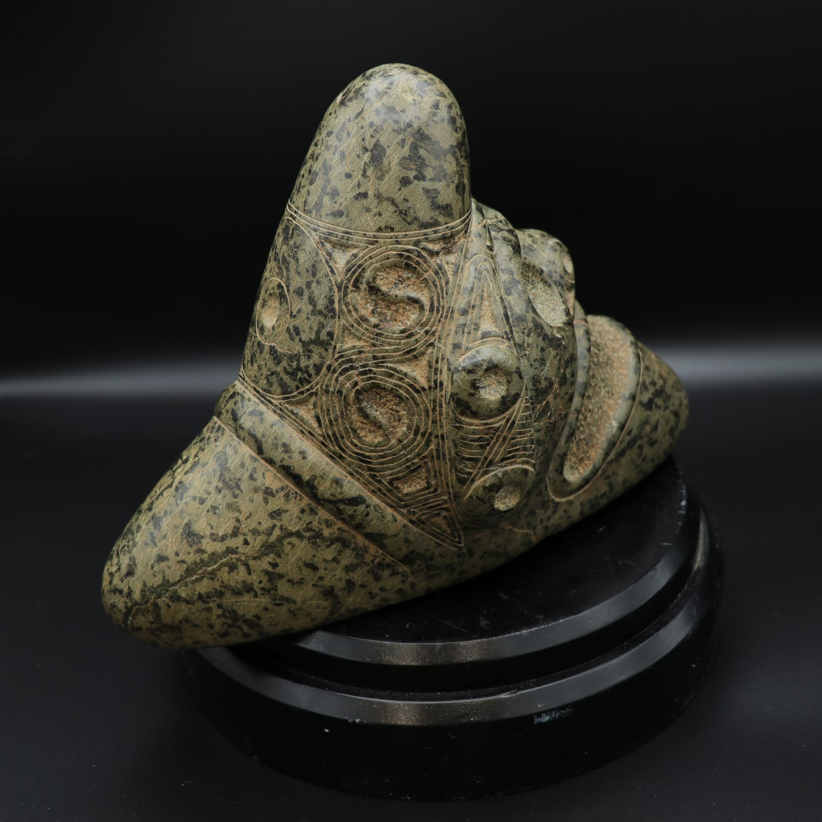 Taíno Toirgonolito Zemí, AD 1200 - AD 1500