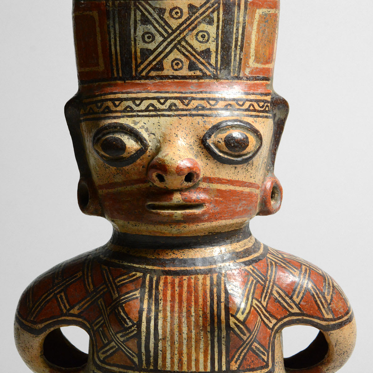 Guabal Polychrome Standing Female Figure, 800 CE - 1100 CE