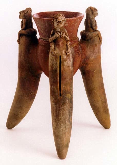 Tripod Vessel, 500 CE - 1000 CE