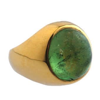 Gold Ring Featuring a Cabochan Colombian Emerald