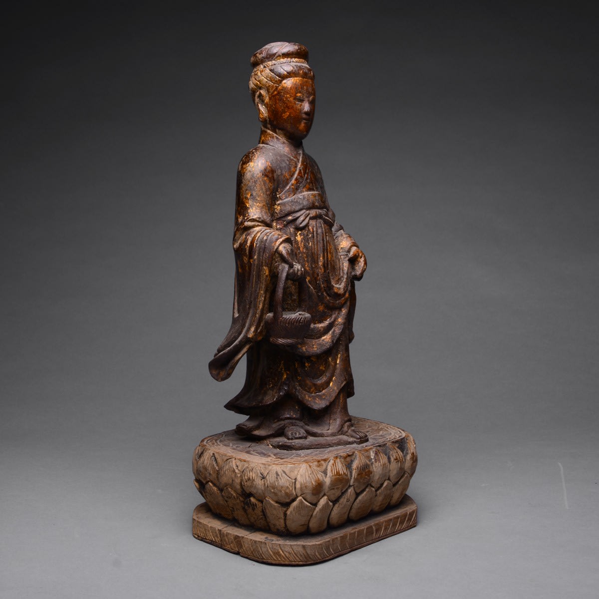 Standing Wooden Figure, 1644 CE - 1911 CE