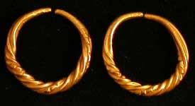 Graeco-Roman Gold Earrings, 200 BCE - 200 CE