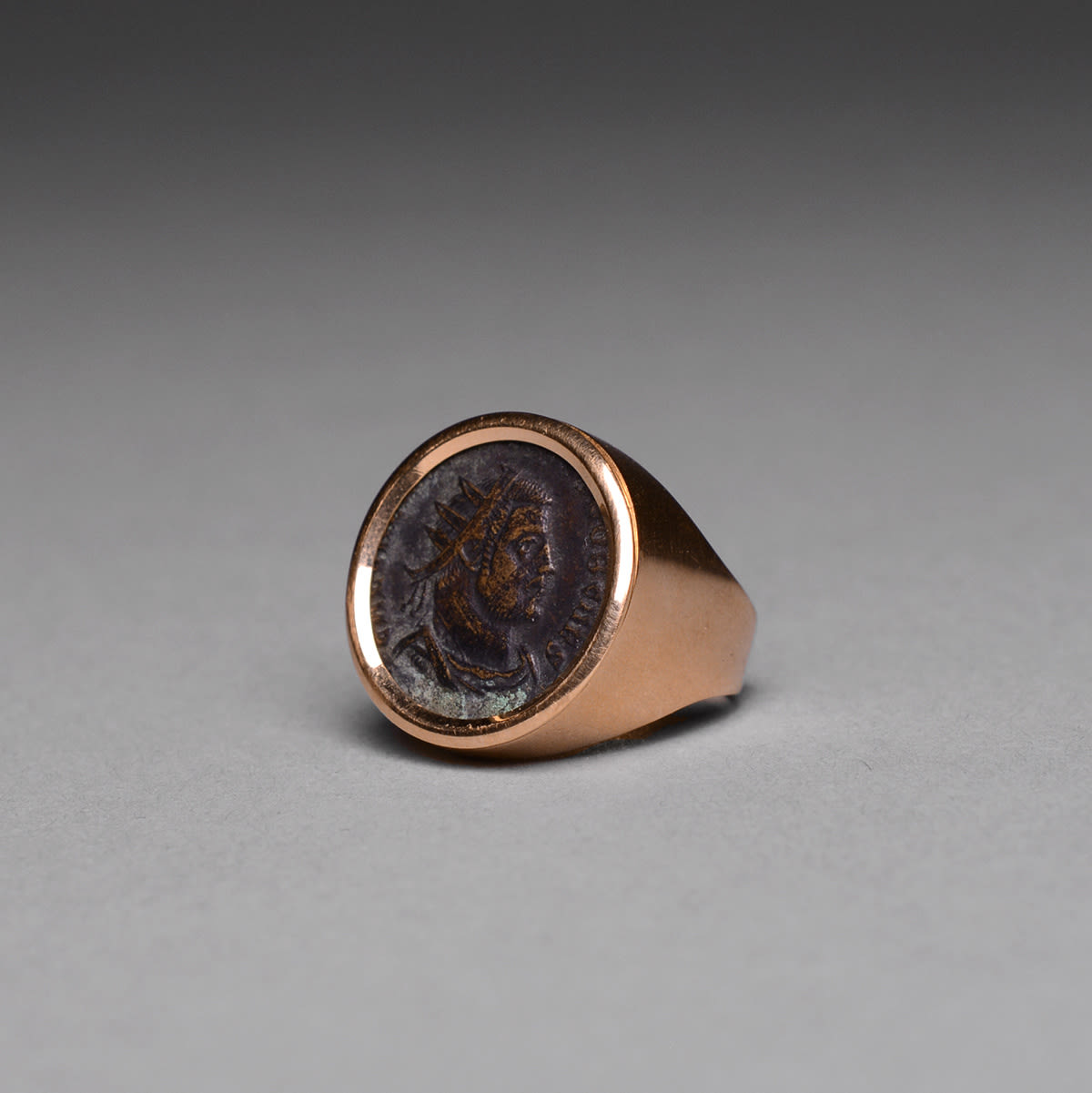 Roman Bronze Coin Ring Of Emperor Diocletian, 284 CE - 293 CE