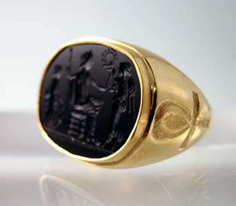 Gold Ring with a Classical Revival Onyx Intaglio Depicting a Mythological Scene, 18th Century CE