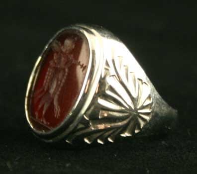 Gold Ring Featuring a Roman Carnelian Intaglio Depicting a Hunter, 100 CE - 300 CE