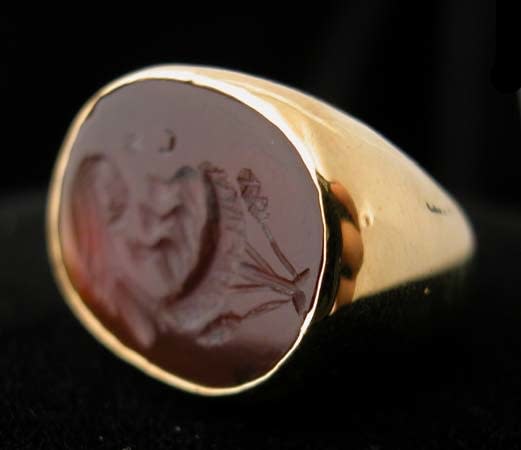 Gold Ring with Classical Revival Carnelian Intaglio of a Nest, 18th Century CE
