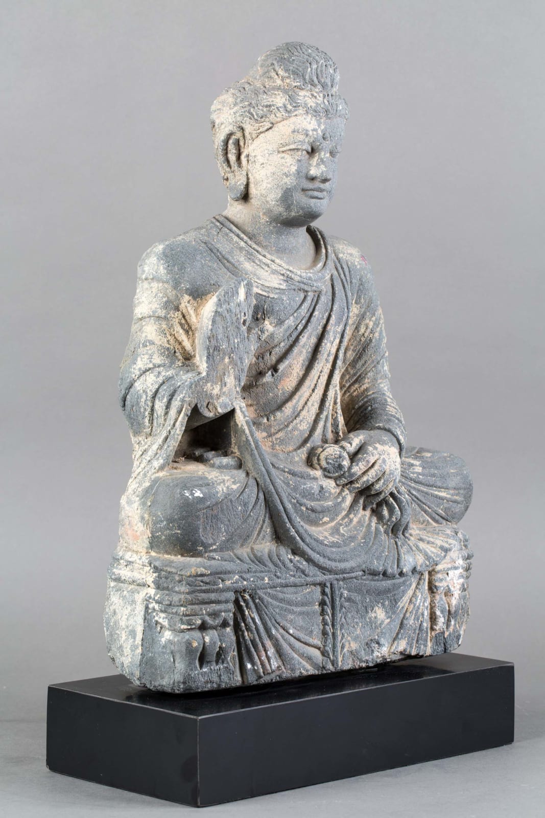 Schist stone Gandhara seated statue of the Buddha, 200 CE - 500 CE