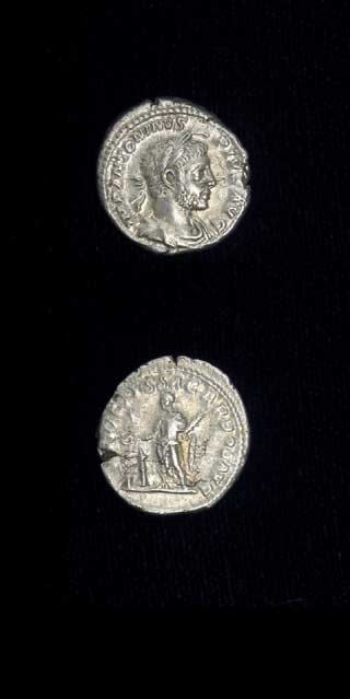 Silver Denarius of Emperor Elagabalus, 220 CE - 222 CE