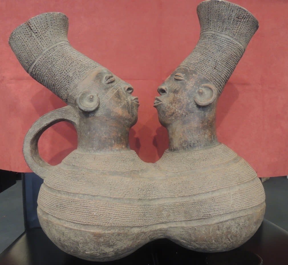 Mangbetu Terracotta Vessel, 1890 CE - 1950 CE