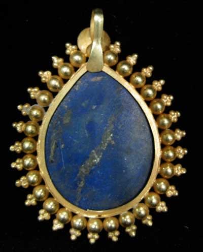 Lapis Lazuli Intaglio Pendant in a Gold Mount, 20th Century CE