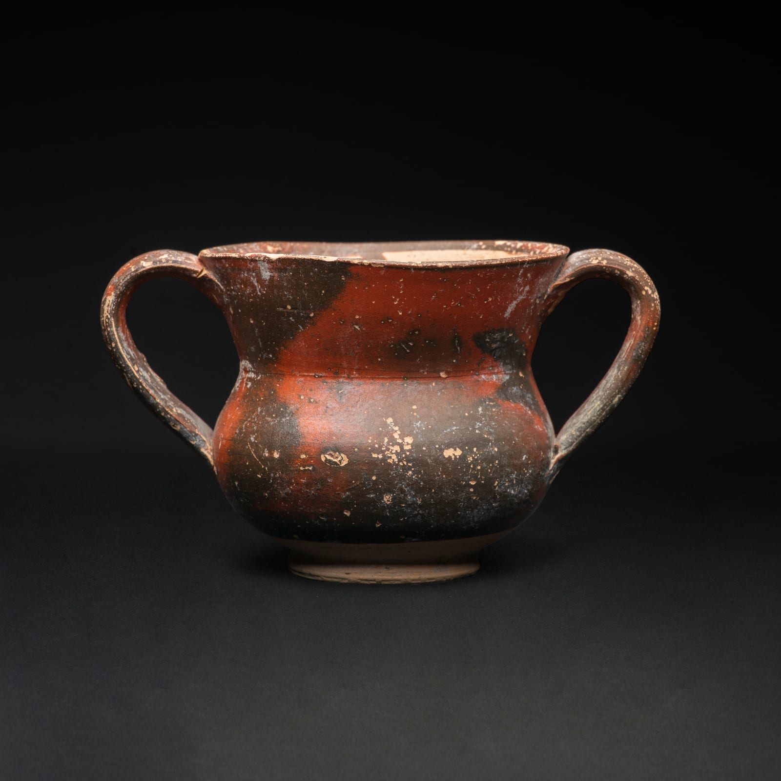 Magna Graecian Bichrome Cup, 500 BCE - 300 CE