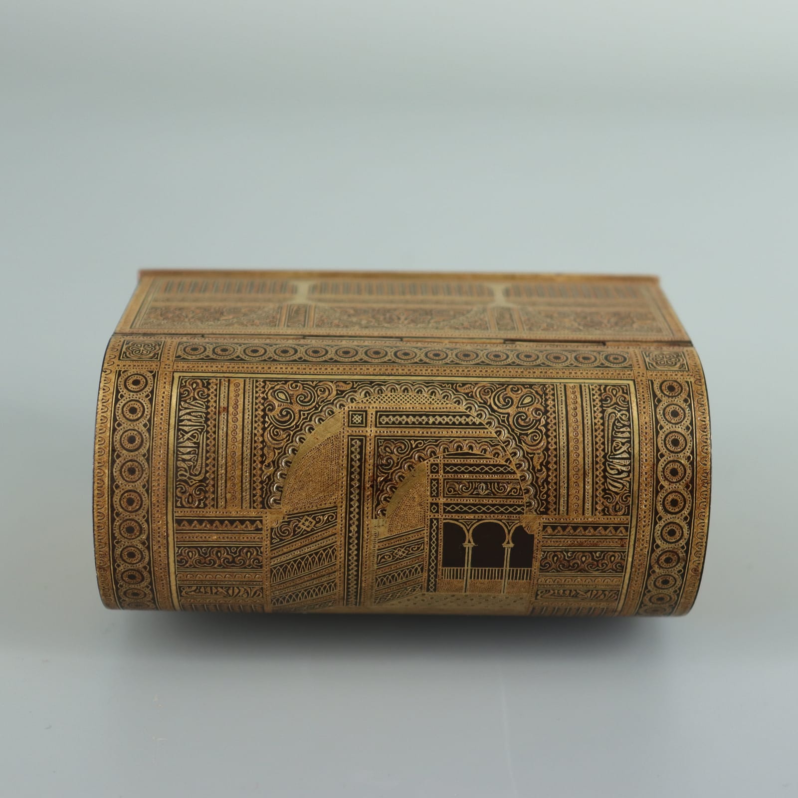 Alhambra Style Gold Overlaid Casket (Toledo Workshop), 1870 BCE - 1900 BCE