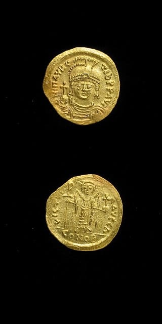 Byzantine Gold Solidus of Emperor Maurice Tiberius, 582 CE - 602 CE