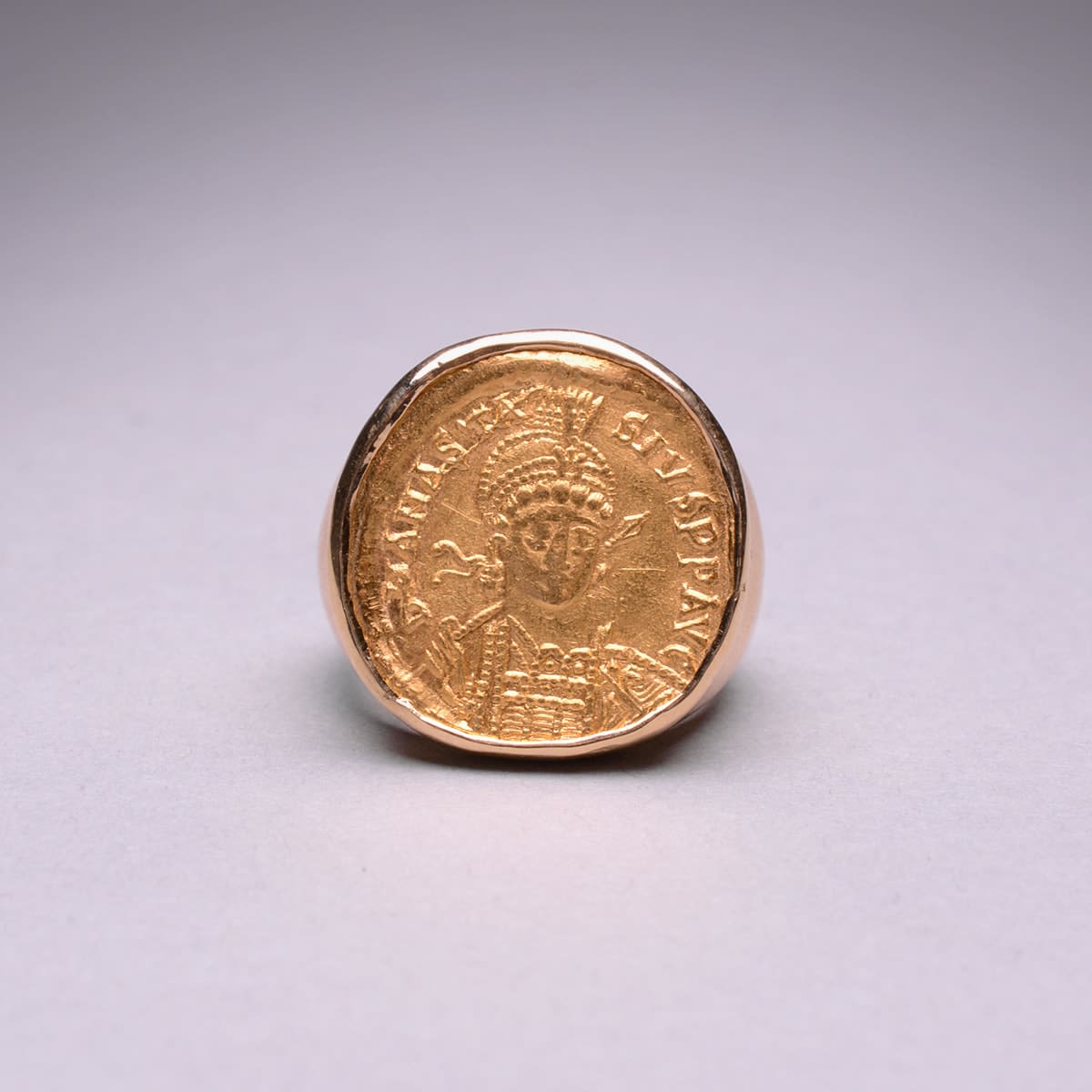 Byzantine Gold Coin Depicting Emperor Anastasius I, 491 CE - 518 CE