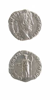 Silver Denarius of Emperor Commodus, 180 CE - 192 CE