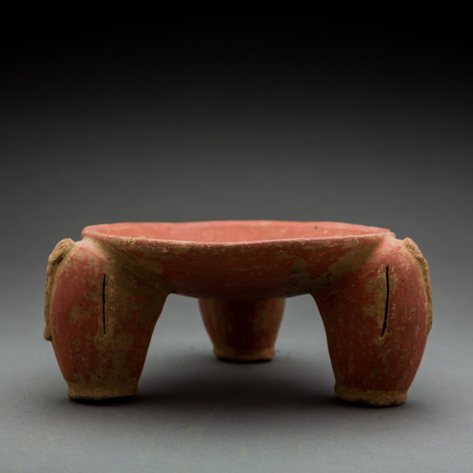 Mayan Terracotta Tripod Bowl, 300 CE - 600 CE