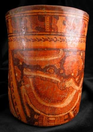 Babilonia Polychrome Cylindrical Vessel, 700 CE - 850 CE
