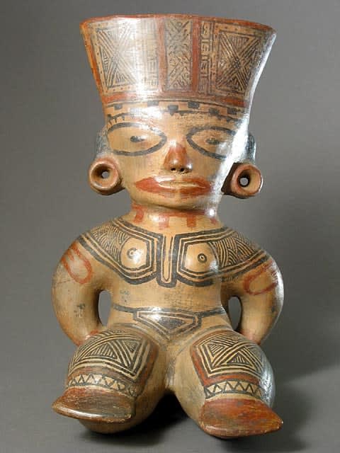 Seated Guabal Polychrome Figure, 800 CE - 1100 CE