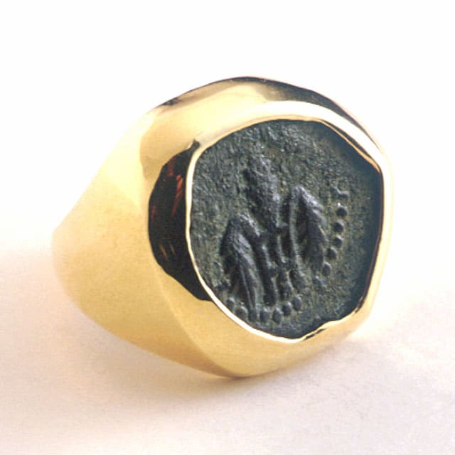 Gold Ring with Bronze Coin of Pontius Pilate, 26 CE - 36 CE
