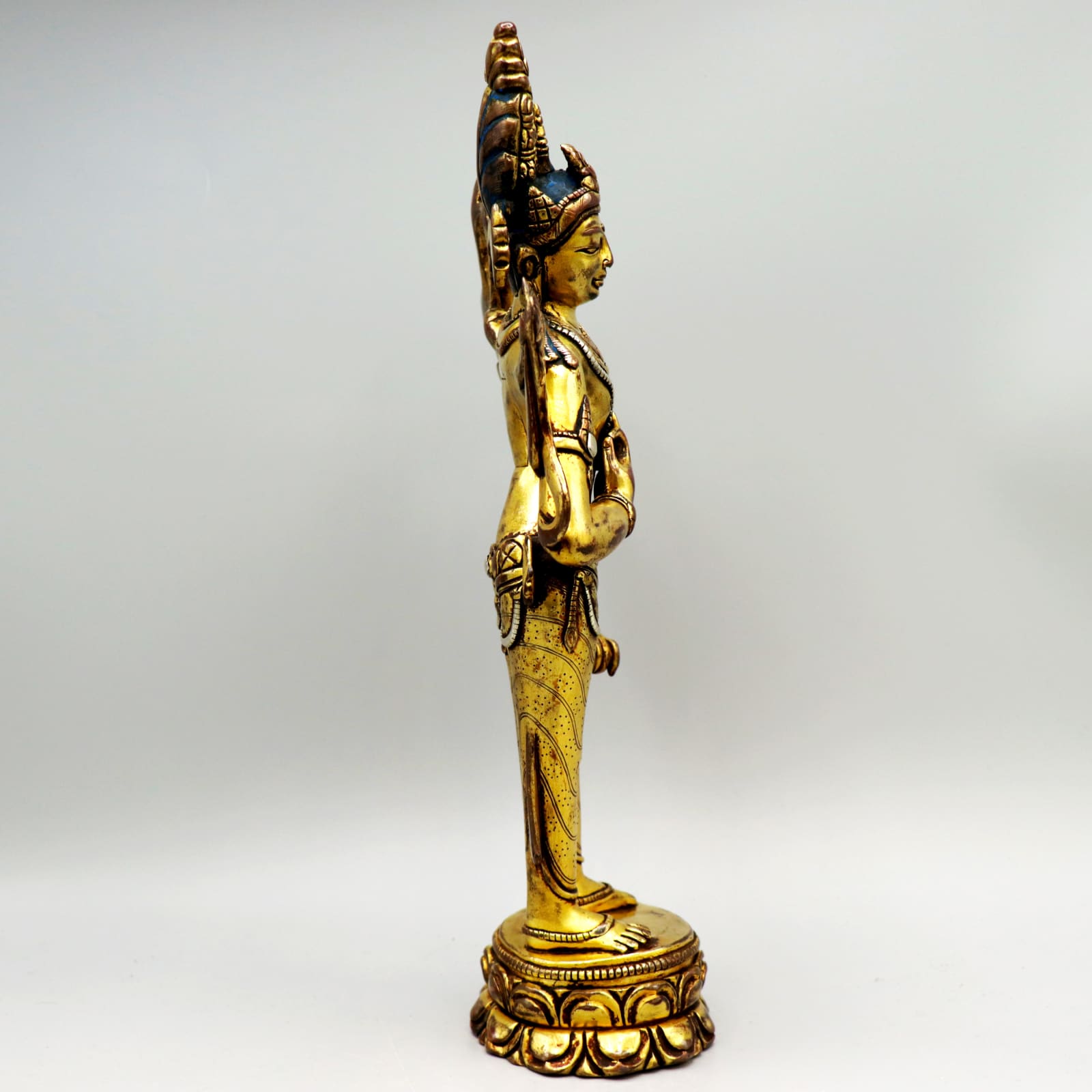 Sino-Tibetan Figure of Avalokiteśvara Padmapāni, Eighteenth to Nineteenth Century AD