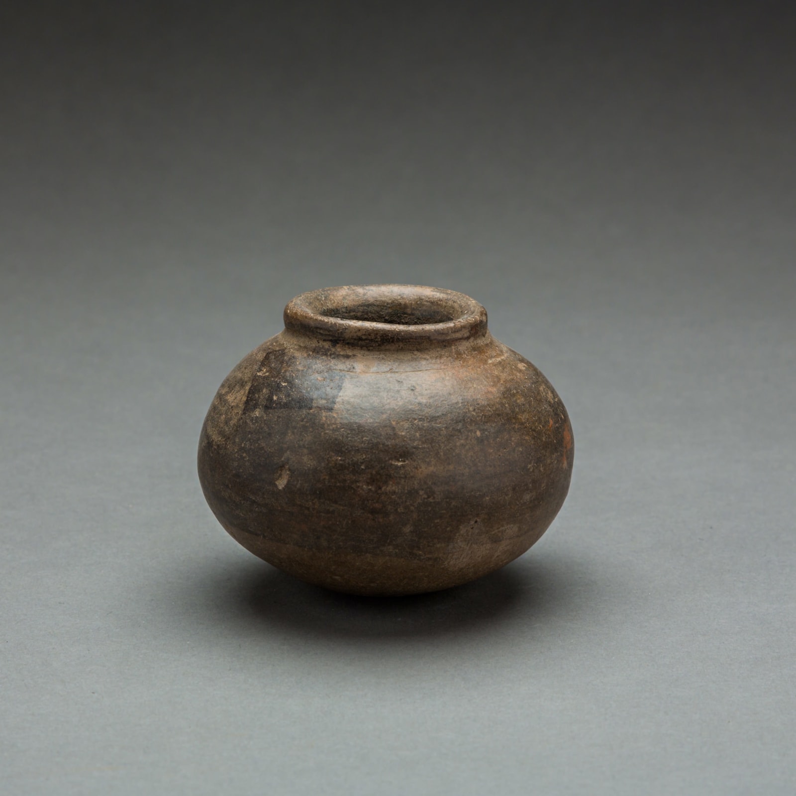 Burnished Terracotta Vessel, 500 CE - 900 CE