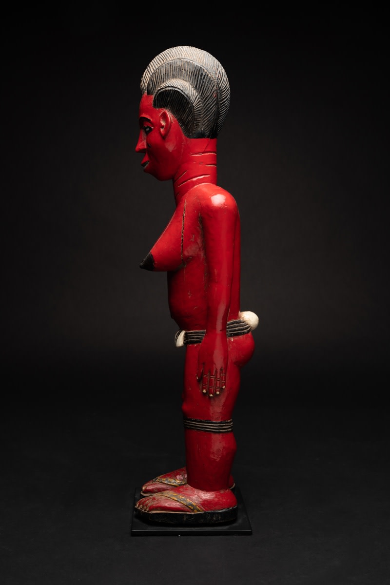 Standing female Baule statue, 1890 CE - 1920 CE