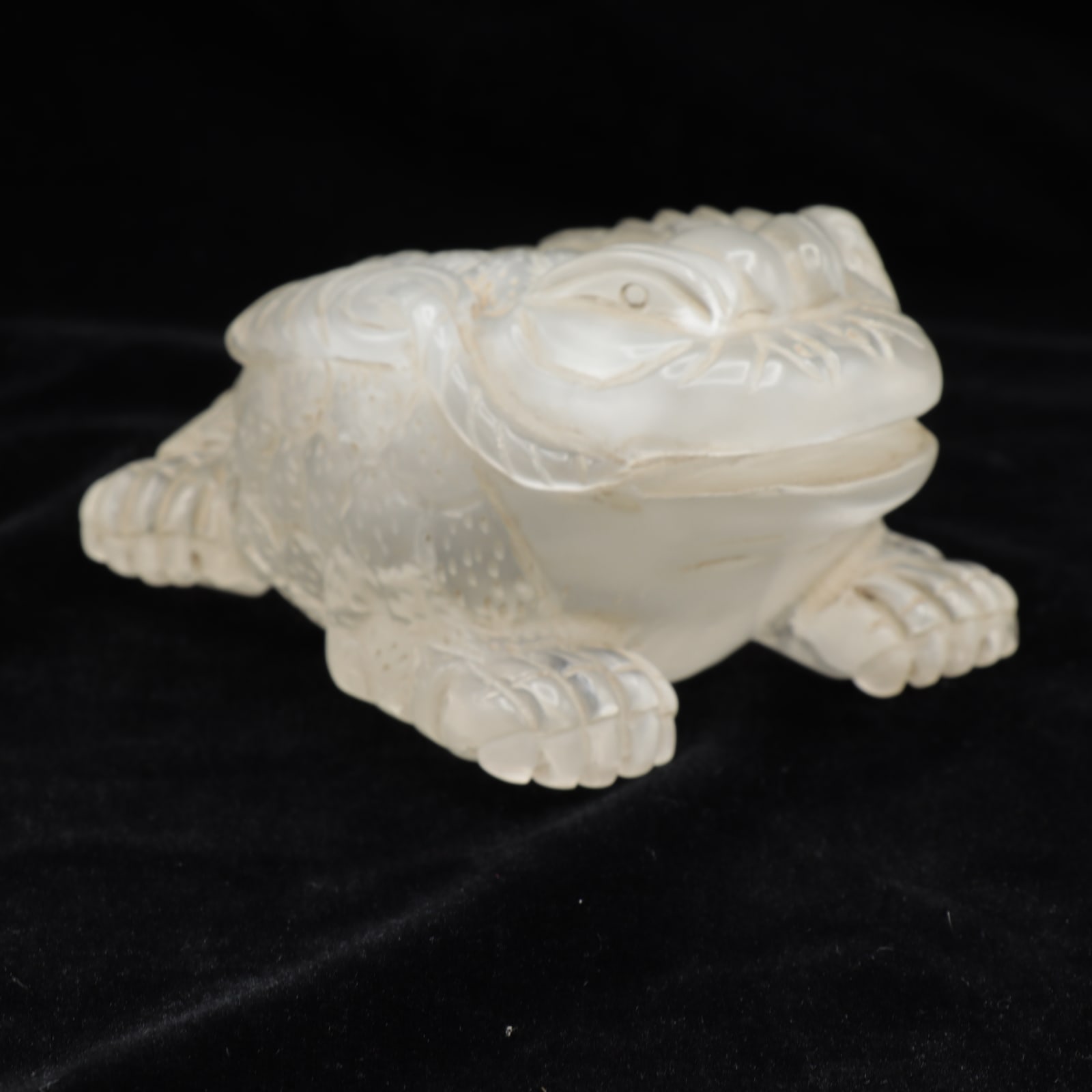 Chinese Brush Washer in the Shape of a Frog, 1644-1912 CE