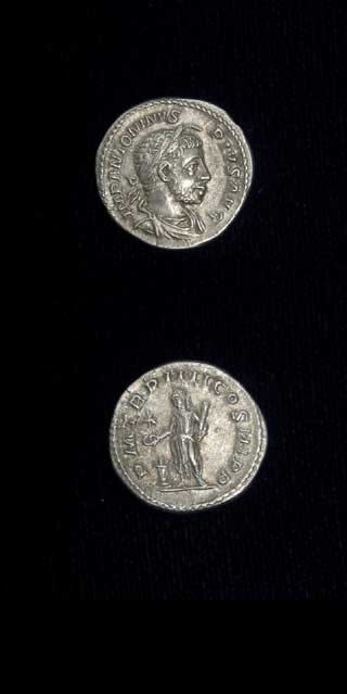Silver Denarius of Emperor Elagabalus, 220 CE - 222 CE