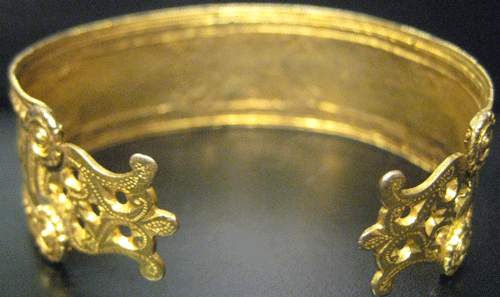 Engraved Gold Bracelet, 1700 CE - 1800 CE