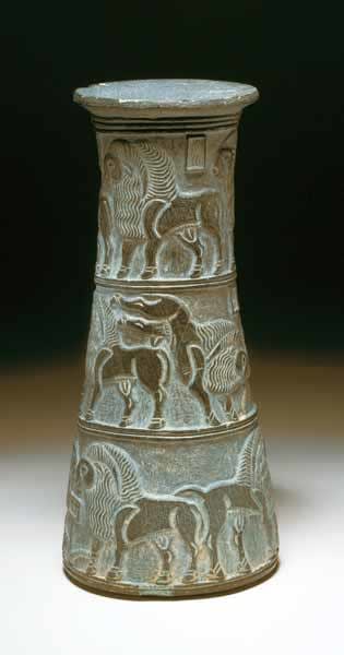 Intercultural Style Chlorite Vase, 3000 BCE - 2000 BCE