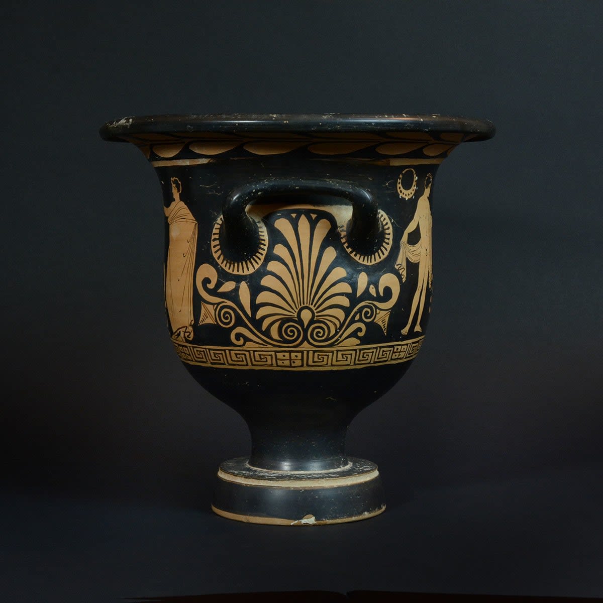 Apulian Red-Figure Bell Krater, 400 BCE - 300 CE