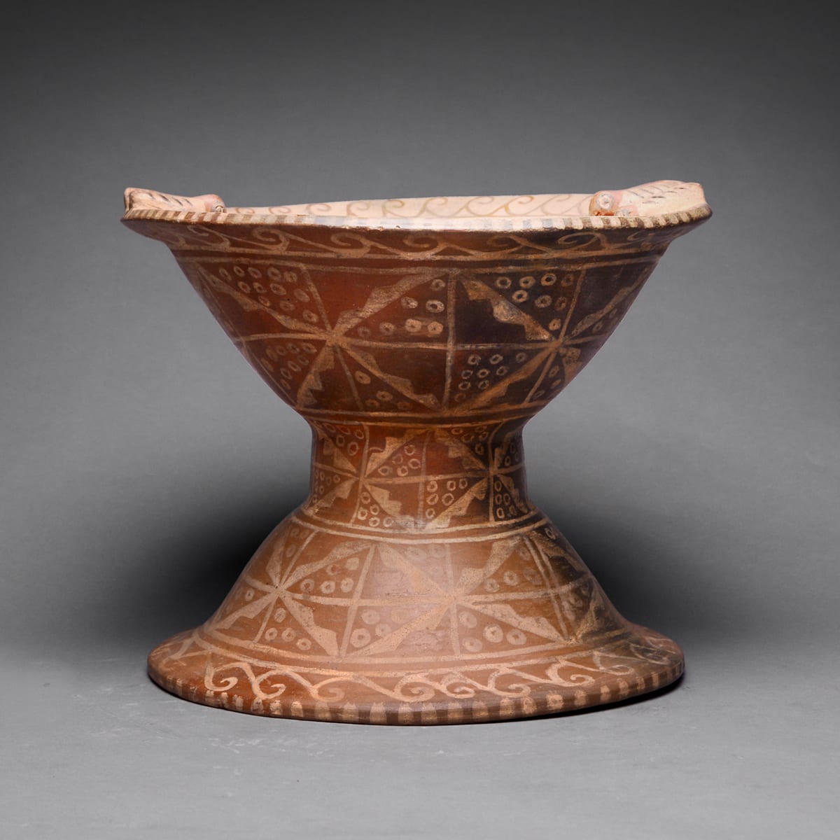 Moche Painted Terracotta Florero Vessel, 400 CE - 800 CE