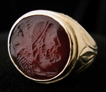 Gold Ring with Classical Revival Carnelian Intaglio of a Deity and a Lion, 18th Century CE