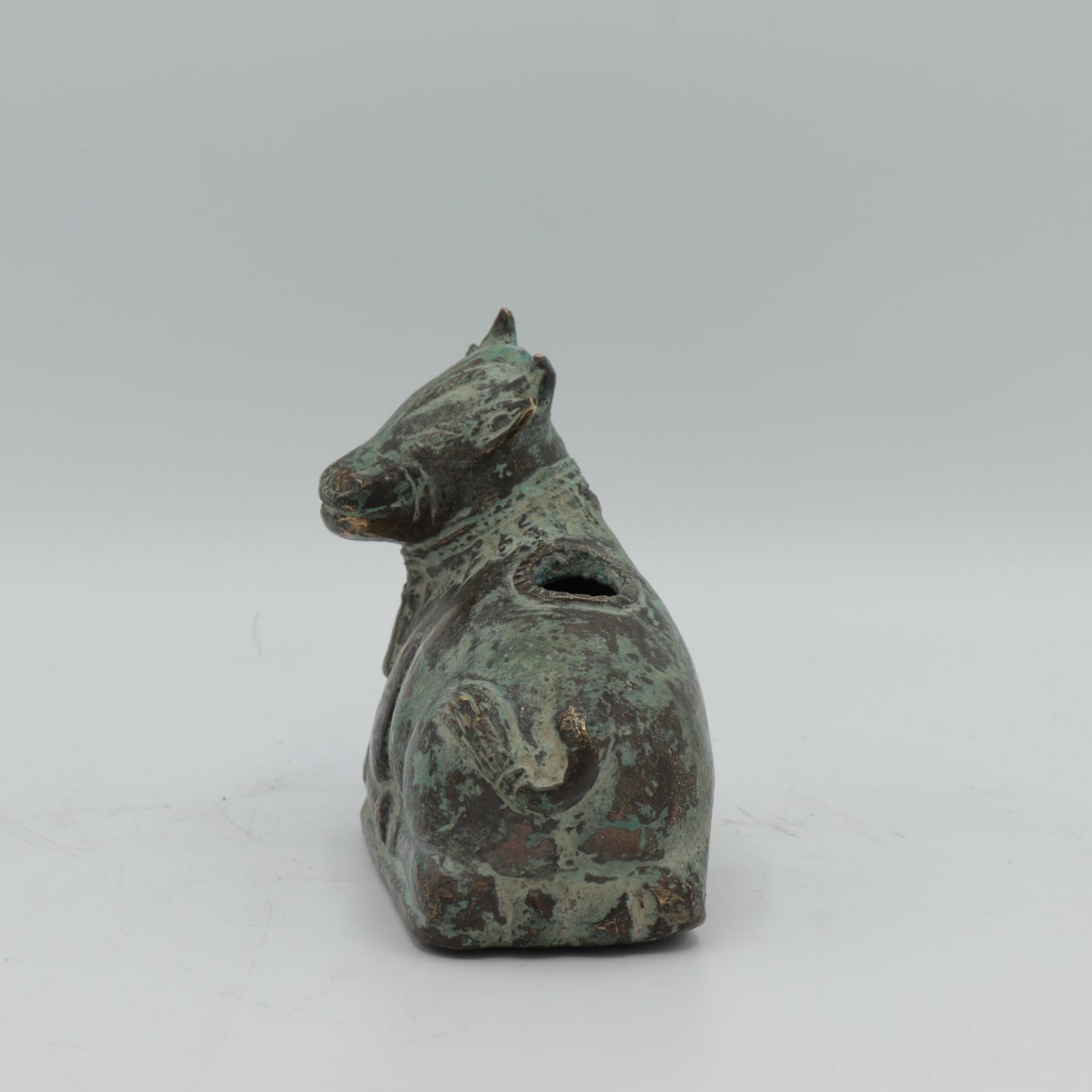 Bronze Nandi bull sculpture, c. 12th-13th century CE